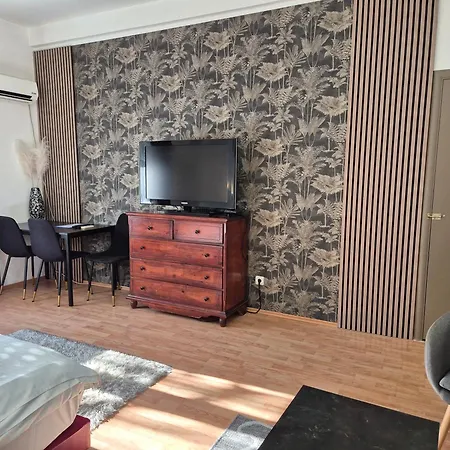 Luigi Guest house